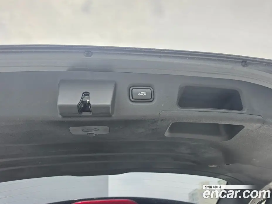 Hyundai Santa Fe 2018 2.0 автомат (гидро), фото 13