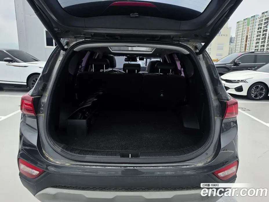 Hyundai Santa Fe 2018 2.0 автомат (гидро), фото 4