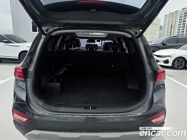 Hyundai Santa Fe 2018 2.0 автомат (гидро), миниатюра 4