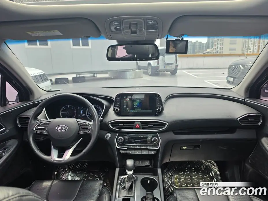 Hyundai Santa Fe 2018 2.0 автомат (гидро), фото 8