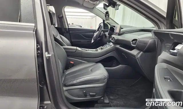 Hyundai Santa Fe 2022 2.2 автомат (гидро), миниатюра 11 Hyundai Santa Fe 2022 2.2 автомат (гидро), миниатюра 11