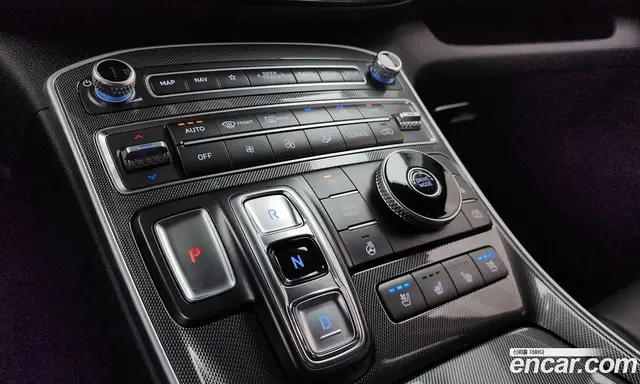 Hyundai Santa Fe 2022 2.2 автомат (гидро), миниатюра 9 Hyundai Santa Fe 2022 2.2 автомат (гидро), миниатюра 9