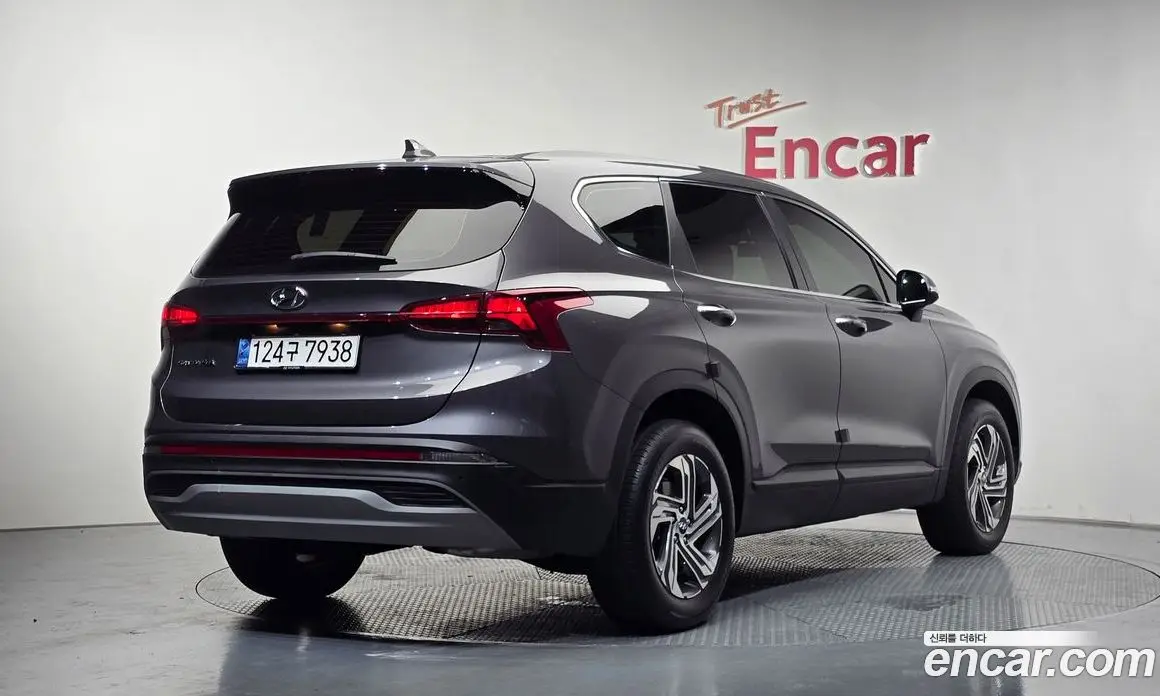 Hyundai Santa Fe 2022 2.2 автомат (гидро), фото 2 Hyundai Santa Fe 2022 2.2 автомат (гидро), фото 2