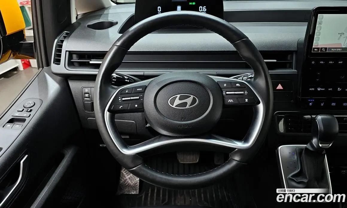 Hyundai Staria 2025 3.5 автомат (гидро), фото 15 Hyundai Staria 2025 3.5 автомат (гидро), фото 15
