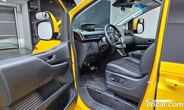 Hyundai Staria 2025 3.5 автомат (гидро), миниатюра 10 Hyundai Staria 2025 3.5 автомат (гидро), миниатюра 10