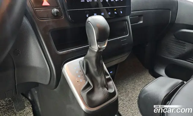 Hyundai Staria 2025 3.5 автомат (гидро), миниатюра 11 Hyundai Staria 2025 3.5 автомат (гидро), миниатюра 11