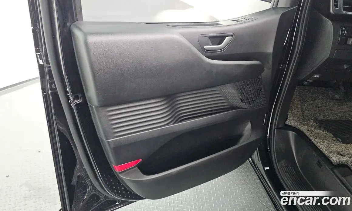 Hyundai Staria 2025 3.5 автомат (гидро), фото 13 Hyundai Staria 2025 3.5 автомат (гидро), фото 13