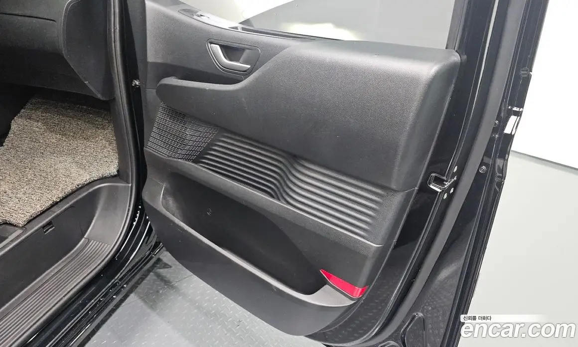 Hyundai Staria 2025 3.5 автомат (гидро), фото 14 Hyundai Staria 2025 3.5 автомат (гидро), фото 14