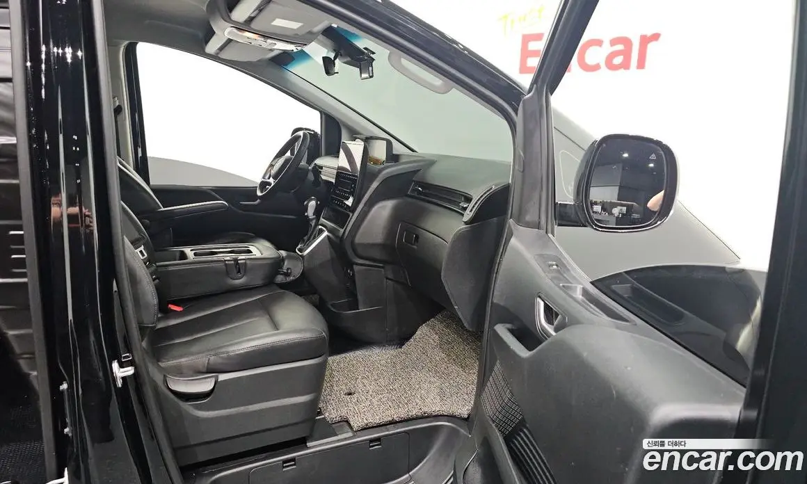 Hyundai Staria 2025 3.5 автомат (гидро), фото 23 Hyundai Staria 2025 3.5 автомат (гидро), фото 23