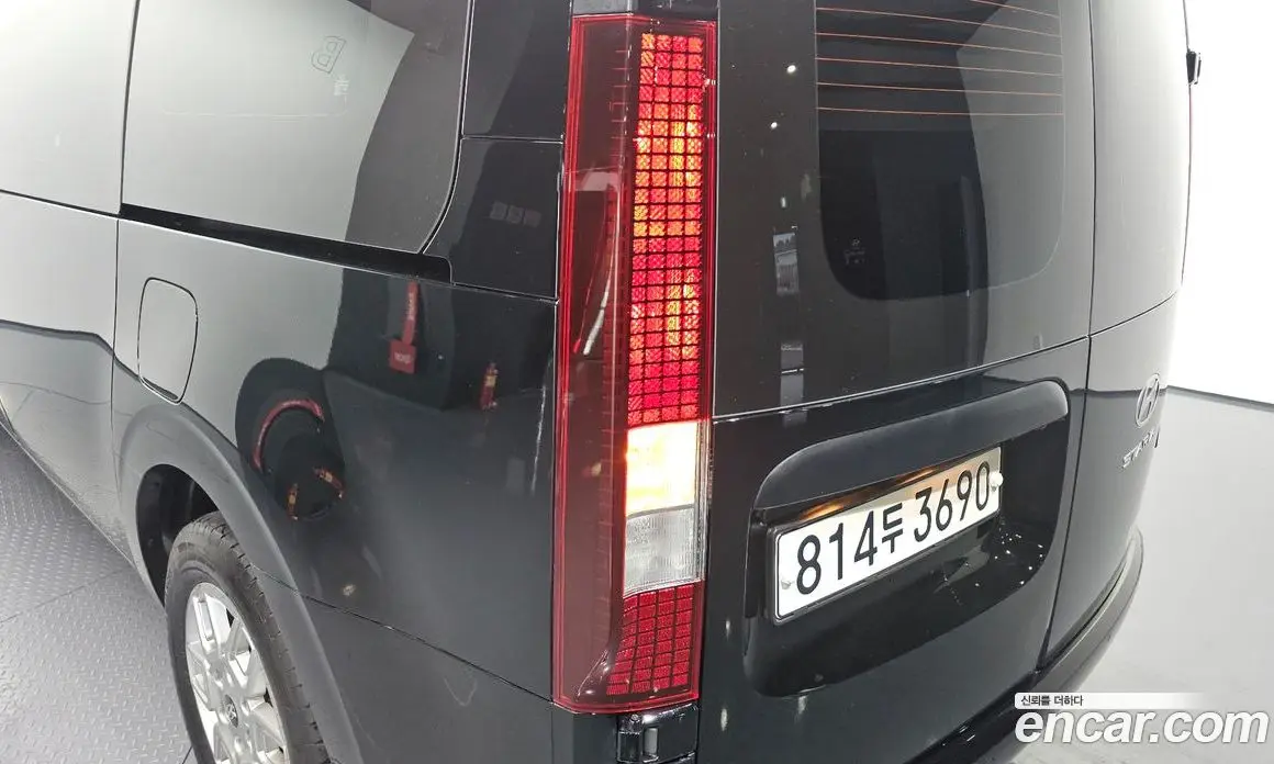 Hyundai Staria 2025 3.5 автомат (гидро), фото 8 Hyundai Staria 2025 3.5 автомат (гидро), фото 8