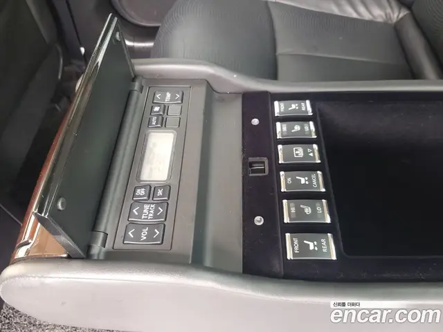 Infiniti Q70 2016 3.7 автомат (гидро), миниатюра 11 Infiniti Q70 2016 3.7 автомат (гидро), миниатюра 11