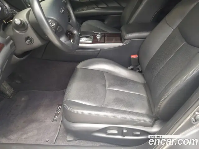 Infiniti Q70 2016 3.7 автомат (гидро), миниатюра 10 Infiniti Q70 2016 3.7 автомат (гидро), миниатюра 10