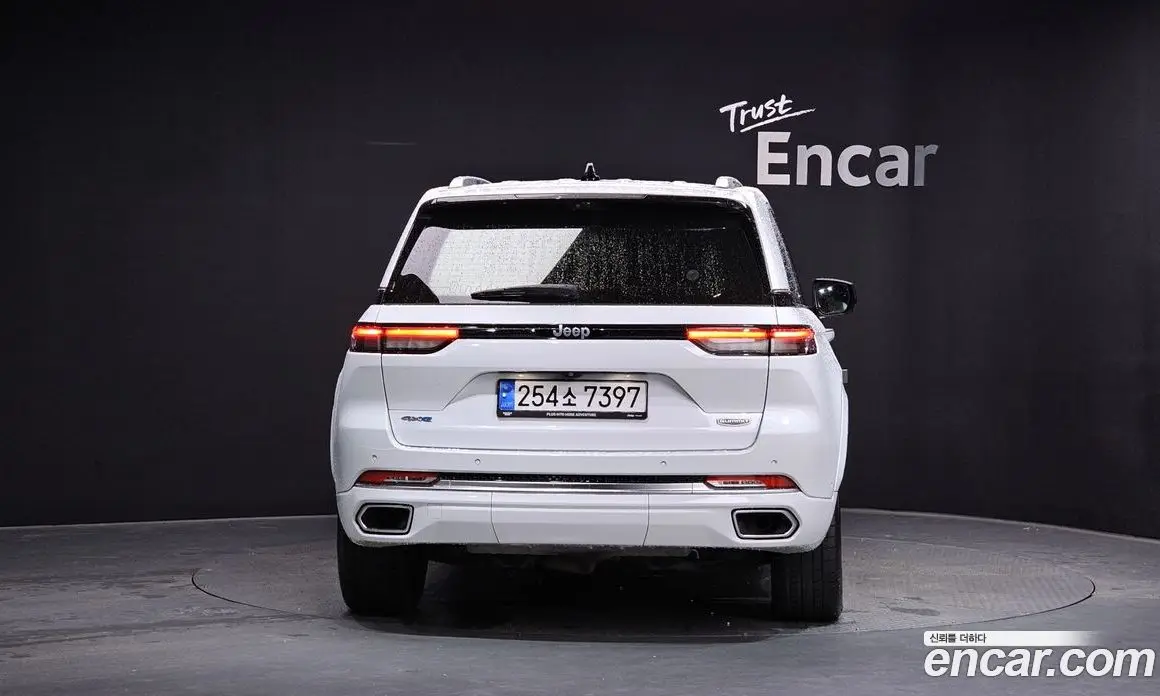 Jeep Cherokee 2023 2.0 автомат (гидро), фото 3 Jeep Cherokee 2023 2.0 автомат (гидро), фото 3