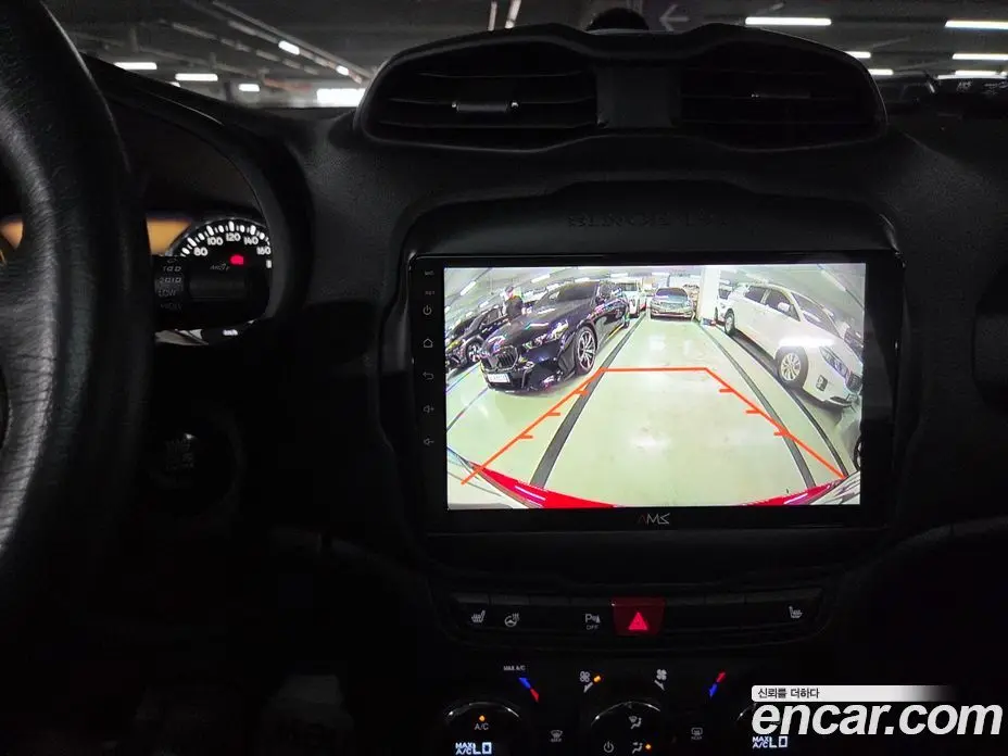 Jeep Renegade 2017 2.0 автомат (гидро), фото 14 Jeep Renegade 2017 2.0 автомат (гидро), фото 14