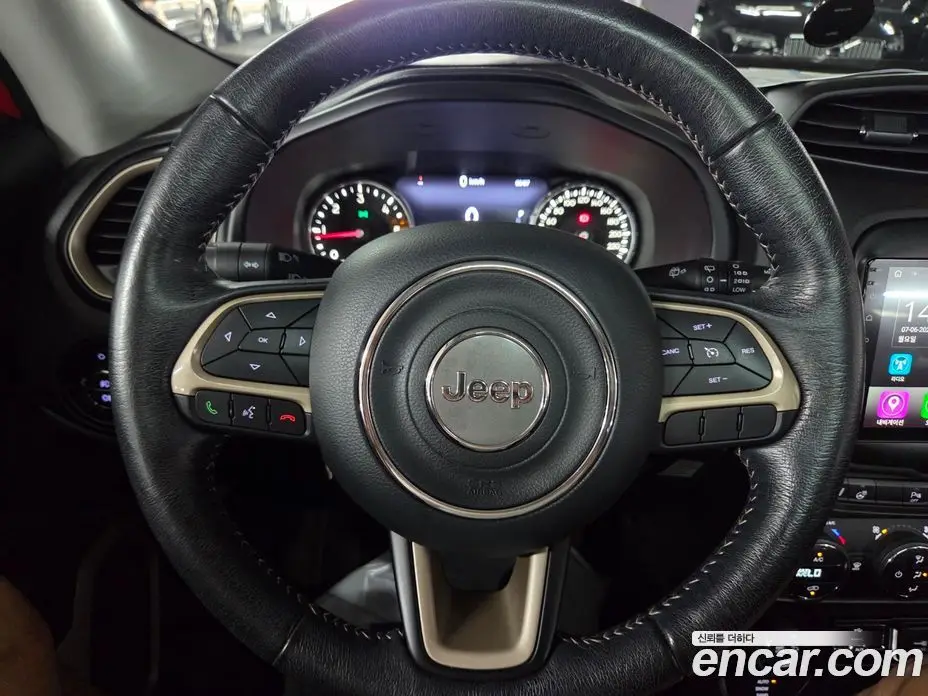 Jeep Renegade 2017 2.0 автомат (гидро), фото 10 Jeep Renegade 2017 2.0 автомат (гидро), фото 10
