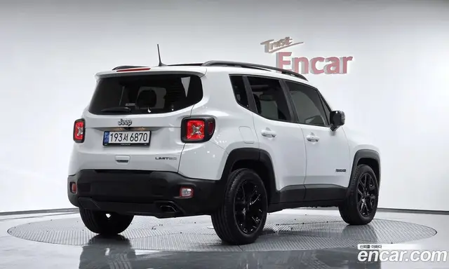 Jeep Renegade 2022 1.3 автомат (гидро), миниатюра 1 Jeep Renegade 2022 1.3 автомат (гидро), миниатюра 1