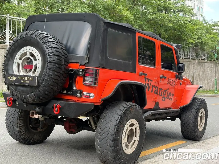 Jeep Wrangler 2012 2.8 автомат (гидро), фото 20 Jeep Wrangler 2012 2.8 автомат (гидро), фото 20