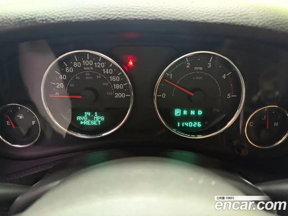 Jeep Wrangler 2012 2.8 автомат (гидро), фото 8 Jeep Wrangler 2012 2.8 автомат (гидро), фото 8