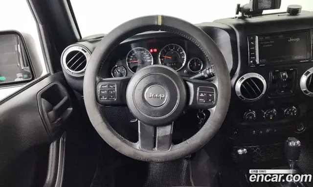 Jeep Wrangler 2017 3.6 автомат (гидро), миниатюра 12