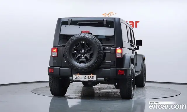 Jeep Wrangler 2017 3.6 автомат (гидро), миниатюра 4 Jeep Wrangler 2017 3.6 автомат (гидро), миниатюра 4