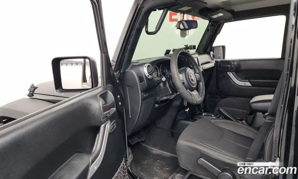 Jeep Wrangler 2017 3.6 автомат (гидро), фото 10 Jeep Wrangler 2017 3.6 автомат (гидро), фото 10