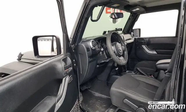 Jeep Wrangler 2017 3.6 автомат (гидро), миниатюра 10 Jeep Wrangler 2017 3.6 автомат (гидро), миниатюра 10