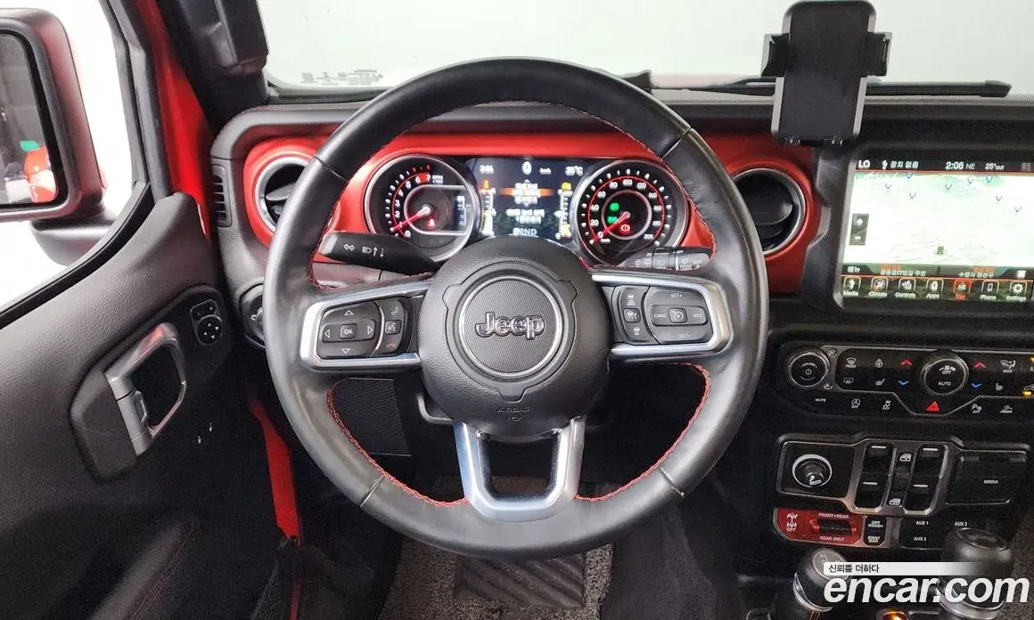 Jeep Wrangler 2021 2.0 автомат (гидро), фото 18 Jeep Wrangler 2021 2.0 автомат (гидро), фото 18