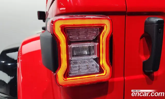 Jeep Wrangler 2021 2.0 автомат (гидро), миниатюра 9 Jeep Wrangler 2021 2.0 автомат (гидро), миниатюра 9