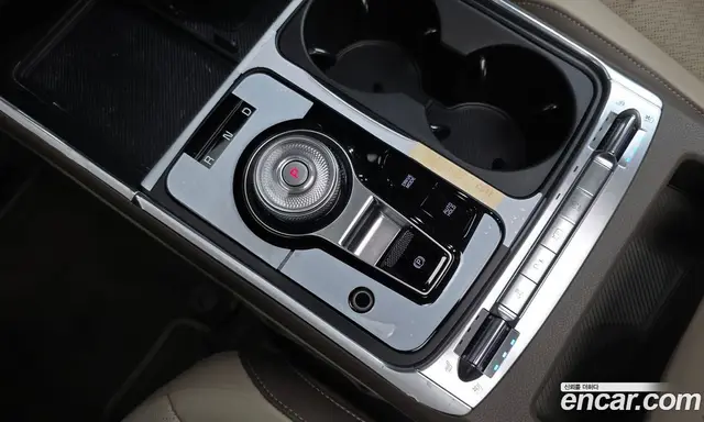 Kia Carnival 2024 2.2 автомат (гидро), миниатюра 11 Kia Carnival 2024 2.2 автомат (гидро), миниатюра 11