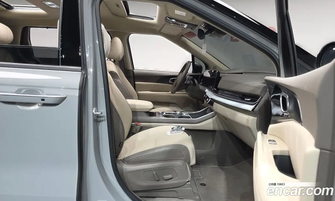 Kia Carnival 2024 2.2 автомат (гидро), фото 15 Kia Carnival 2024 2.2 автомат (гидро), фото 15