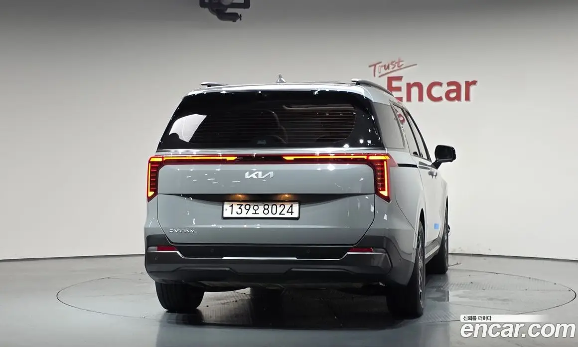 Kia Carnival 2024 2.2 автомат (гидро), фото 3 Kia Carnival 2024 2.2 автомат (гидро), фото 3