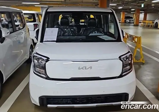 Kia Ray 2026 1.0 автомат (гидро), миниатюра 1 Kia Ray 2026 1.0 автомат (гидро), миниатюра 1
