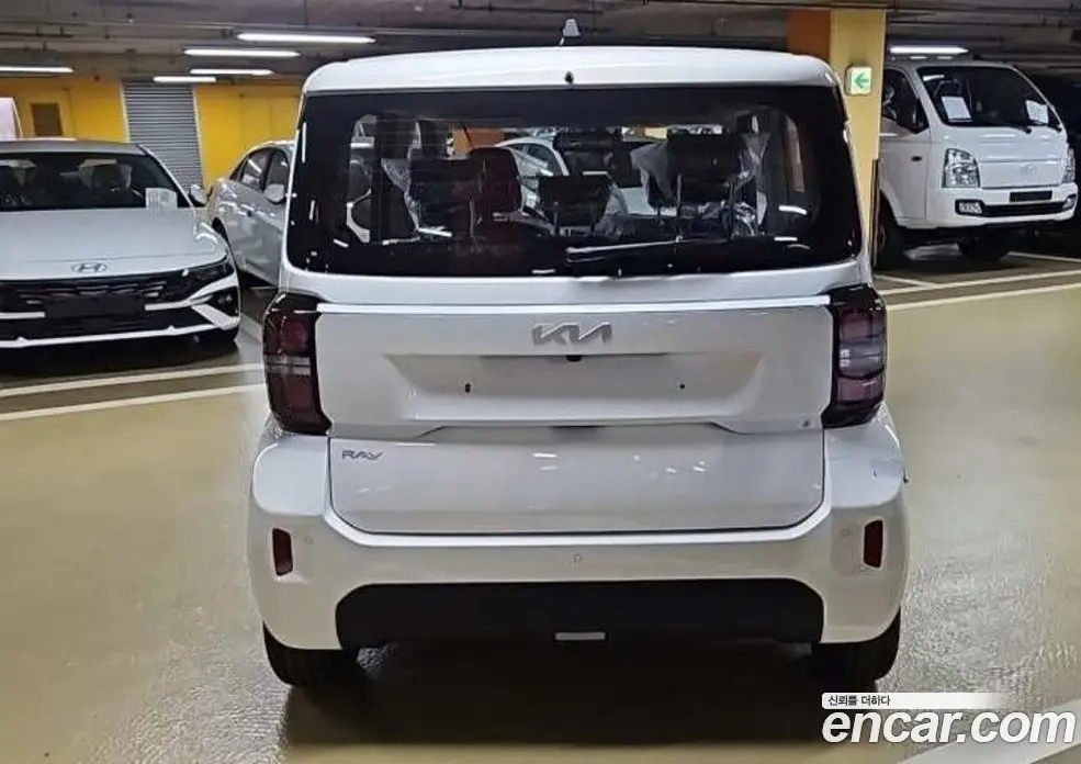 Kia Ray 2026 1.0 автомат (гидро), фото 3 Kia Ray 2026 1.0 автомат (гидро), фото 3
