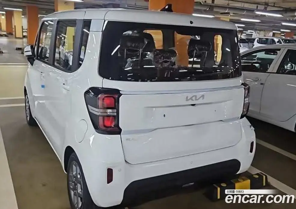Kia Ray 2026 1.0 автомат (гидро), фото 9 Kia Ray 2026 1.0 автомат (гидро), фото 9