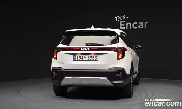 Kia Seltos 2024 1.6 автомат (гидро), миниатюра 4 Kia Seltos 2024 1.6 автомат (гидро), миниатюра 4