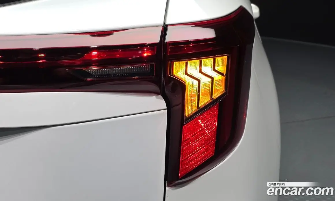 Kia Seltos 2024 1.6 автомат (гидро), фото 9 Kia Seltos 2024 1.6 автомат (гидро), фото 9