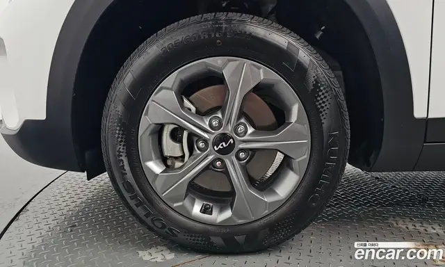 Kia Seltos 2025 1.6 автомат (гидро), миниатюра 4