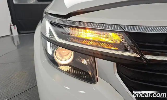 Kia Seltos 2025 1.6 автомат (гидро), миниатюра 7