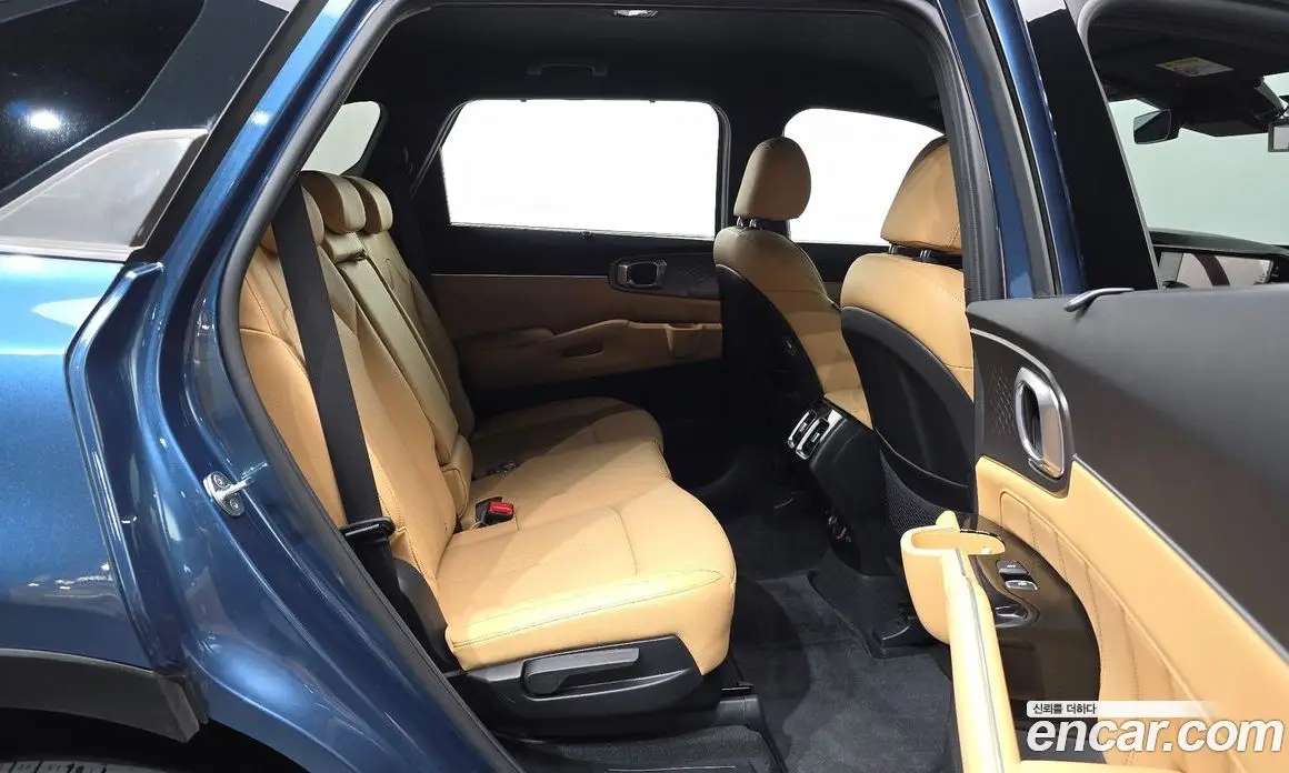 Kia Sorento 2021 2.5 автомат (гидро), фото 18 Kia Sorento 2021 2.5 автомат (гидро), фото 18
