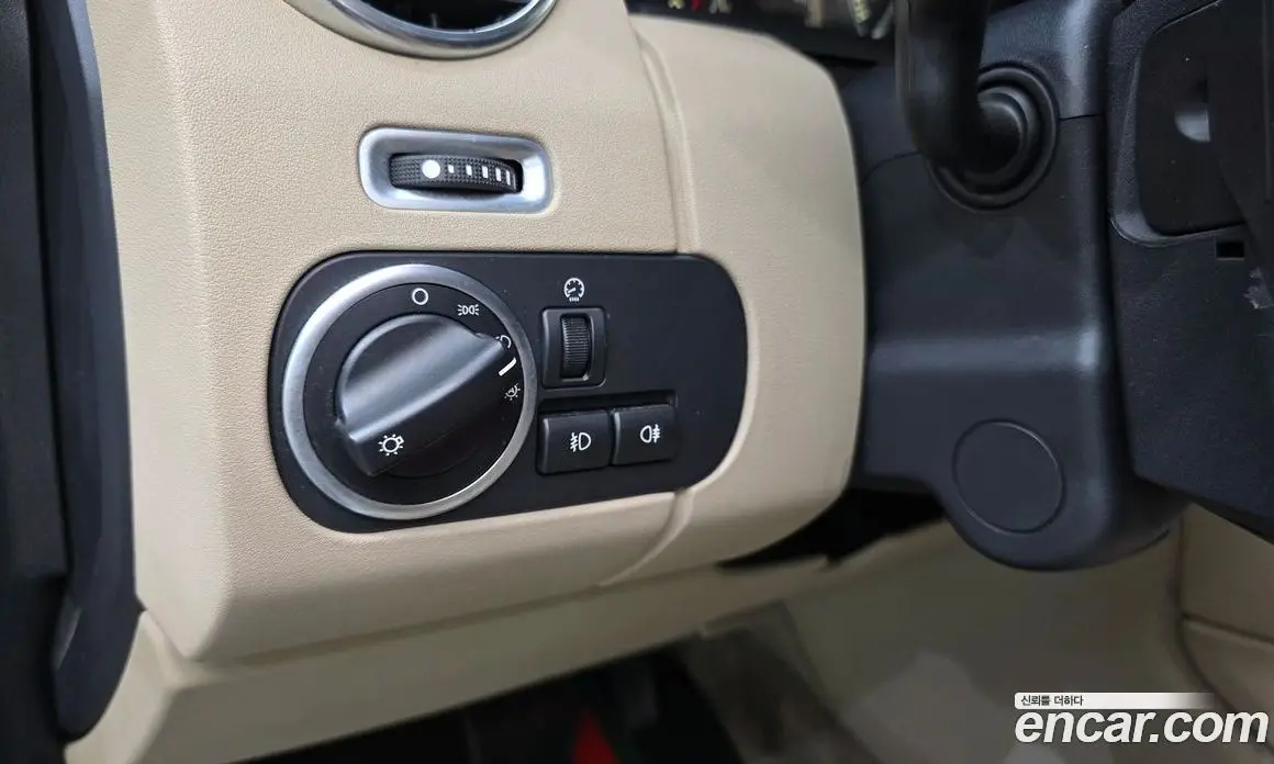 Land Rover Discovery 2015 3.0 автомат (гидро), фото 14 Land Rover Discovery 2015 3.0 автомат (гидро), фото 14