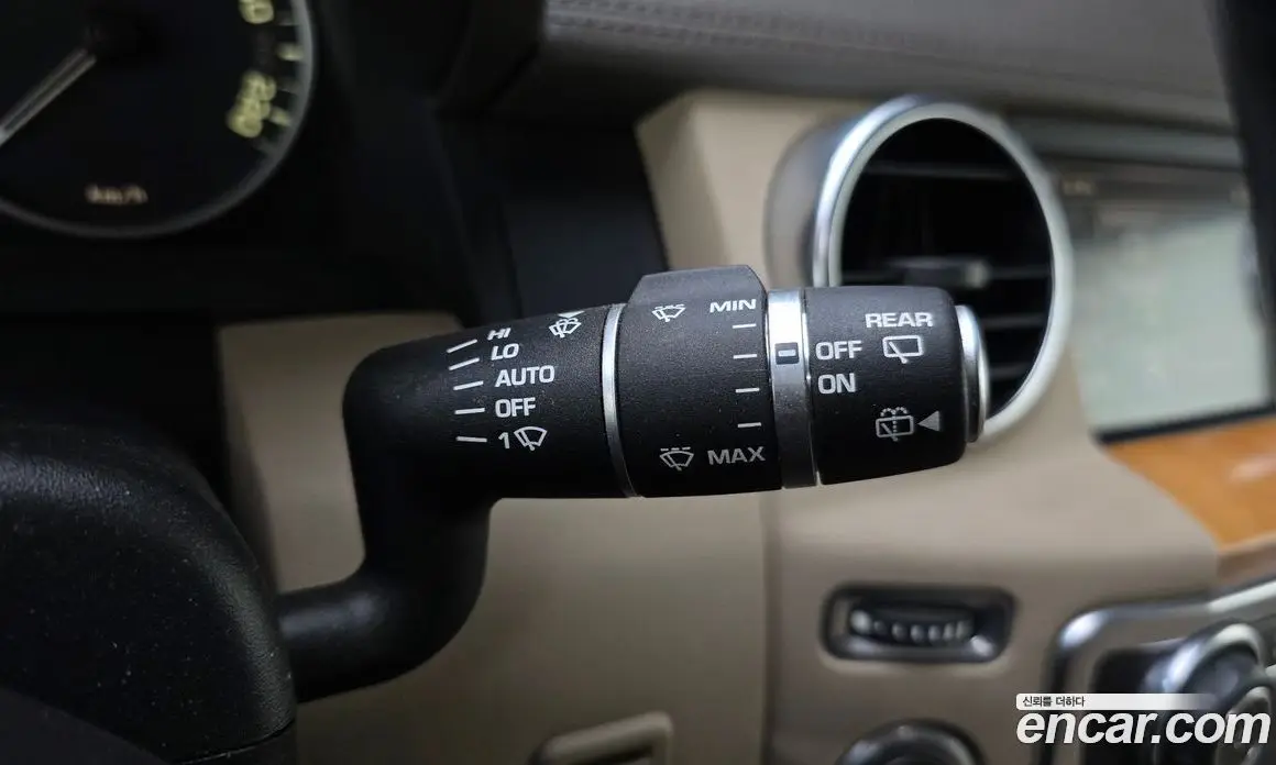Land Rover Discovery 2015 3.0 автомат (гидро), фото 15 Land Rover Discovery 2015 3.0 автомат (гидро), фото 15