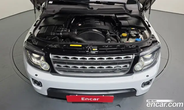 Land Rover Discovery 2015 3.0 автомат (гидро), миниатюра 6 Land Rover Discovery 2015 3.0 автомат (гидро), миниатюра 6