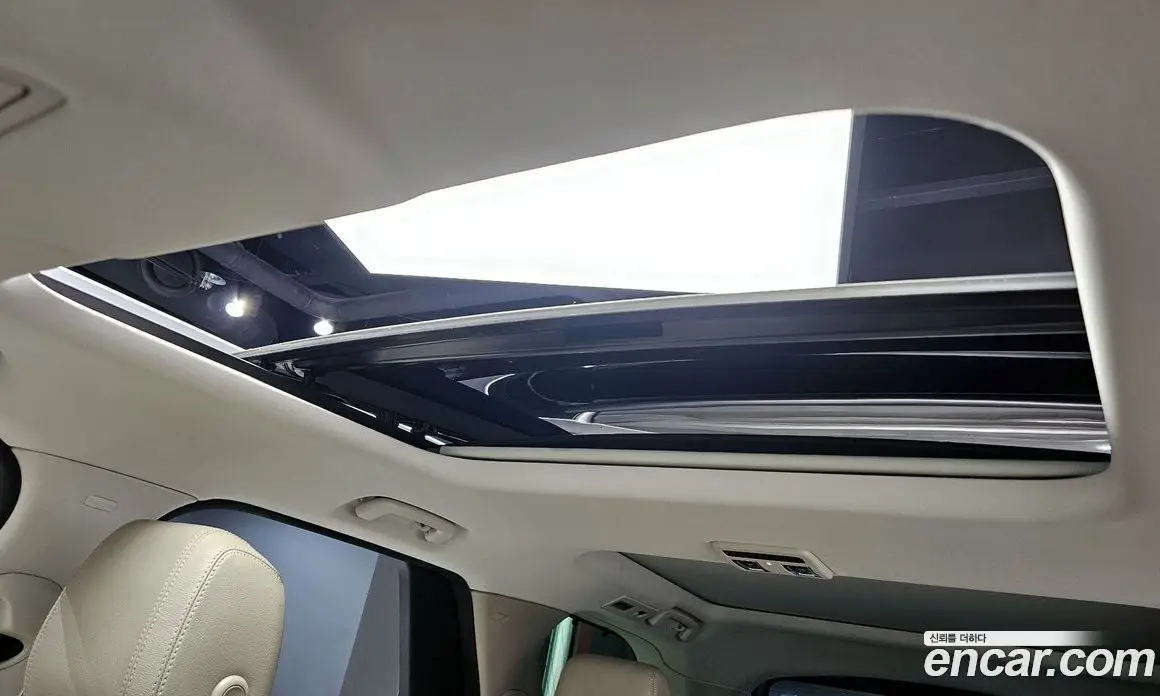 Land Rover Discovery 2017 3.0 автомат (гидро), фото 16