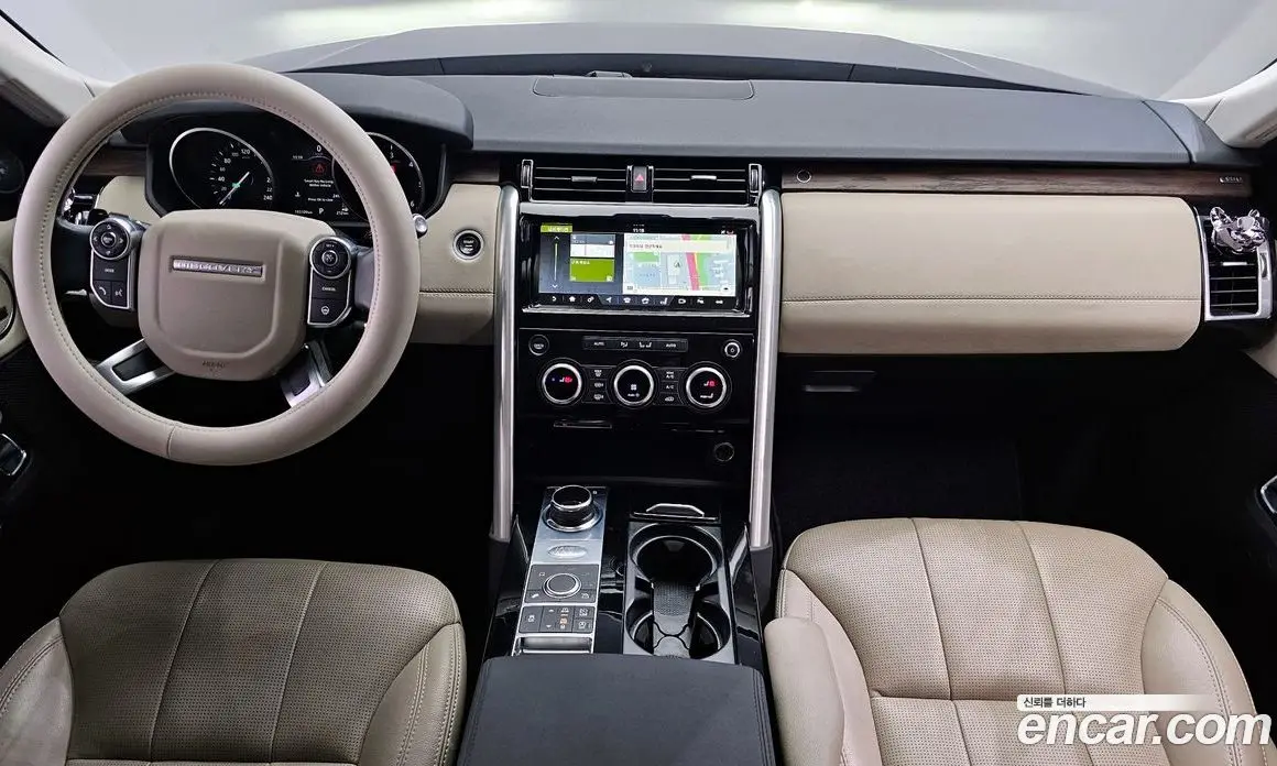 Land Rover Discovery 2017 3.0 автомат (гидро), фото 7