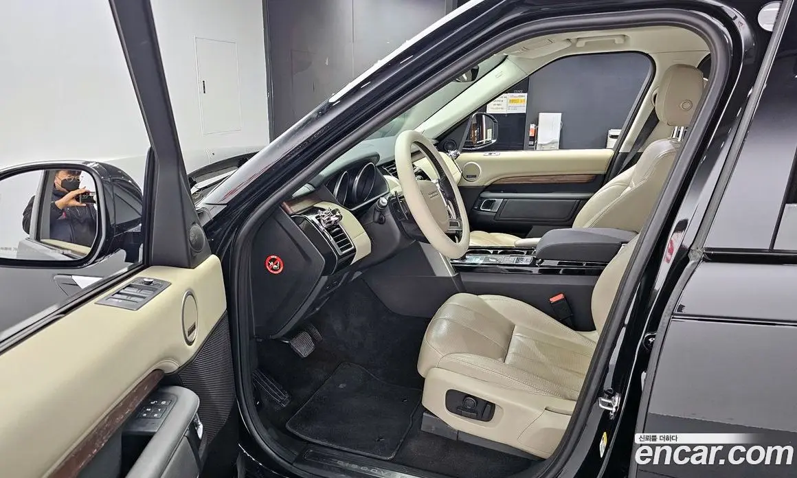 Land Rover Discovery 2017 3.0 автомат (гидро), фото 10