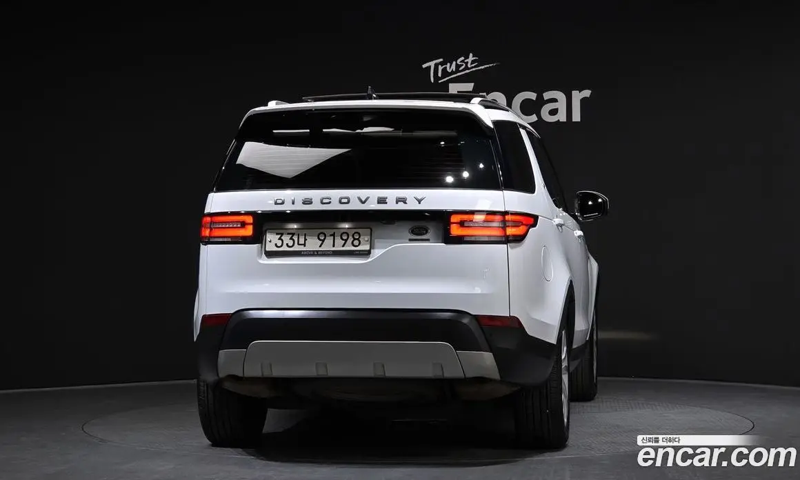 Land Rover Discovery 2017 3.0 автомат (гидро), фото 4 Land Rover Discovery 2017 3.0 автомат (гидро), фото 4
