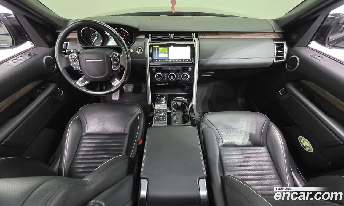 Land Rover Discovery 2017 3.0 автомат (гидро), фото 7 Land Rover Discovery 2017 3.0 автомат (гидро), фото 7