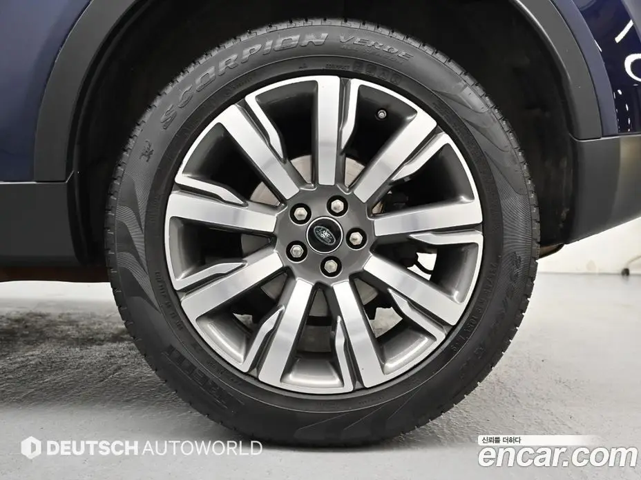 Land Rover Discovery Sport 2017 2.0 автомат (гидро), фото 20 Land Rover Discovery Sport 2017 2.0 автомат (гидро), фото 20