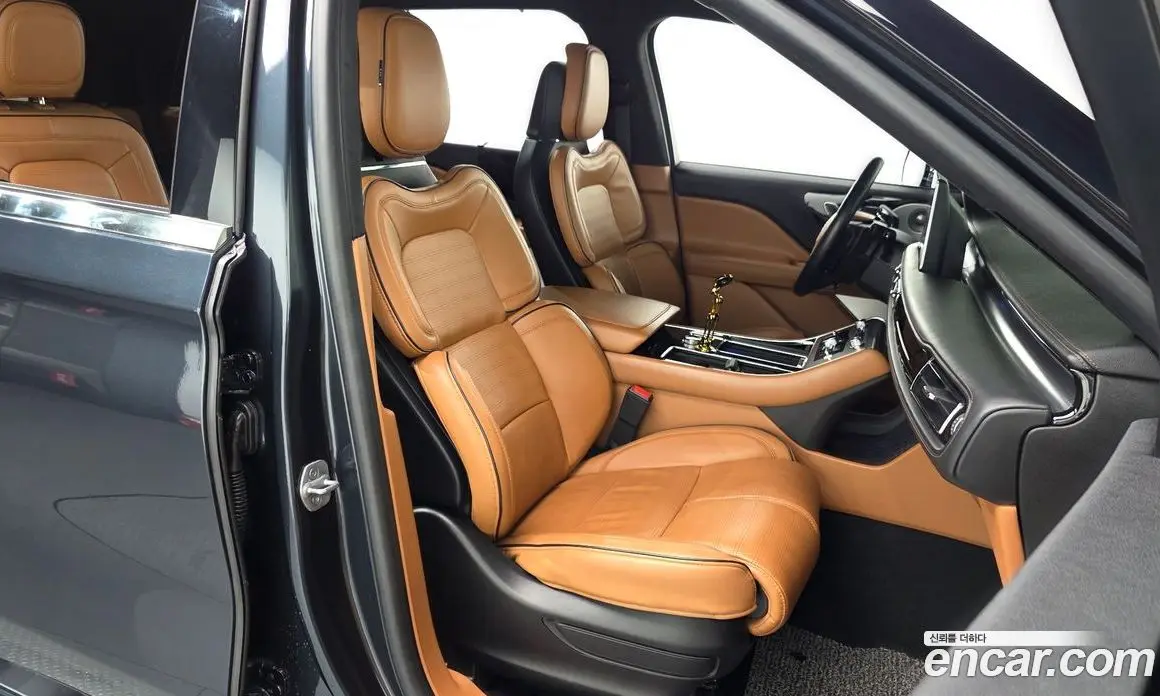 Lincoln Aviator 2022 3.0 автомат (гидро), фото 16 Lincoln Aviator 2022 3.0 автомат (гидро), фото 16