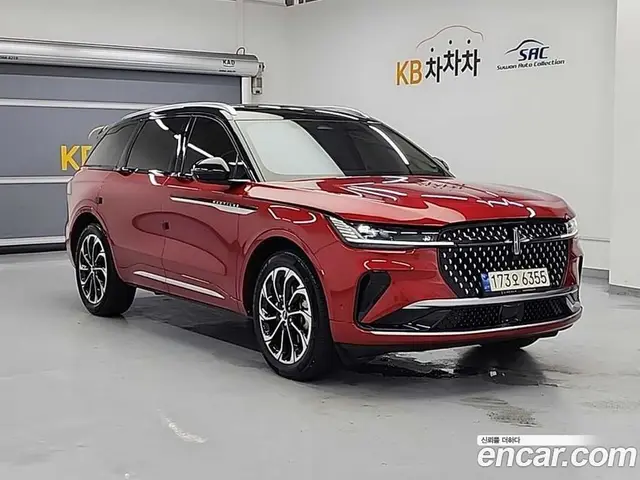 Lincoln Nautilus 2023 2.0 автомат (гидро), миниатюра 4 Lincoln Nautilus 2023 2.0 автомат (гидро), миниатюра 4